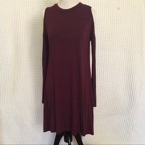 Woman’s t-shirt long sleeves dress